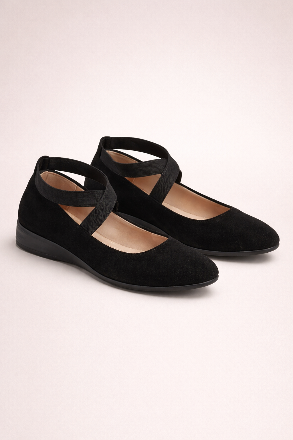 The Comfort Wedge Shoe - Black